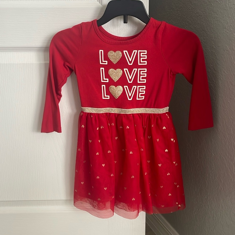 3/4 sleeve heart dress
